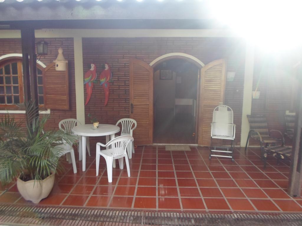 Pousada Laura / Ziza Foz do Iguacu Ngoại thất bức ảnh